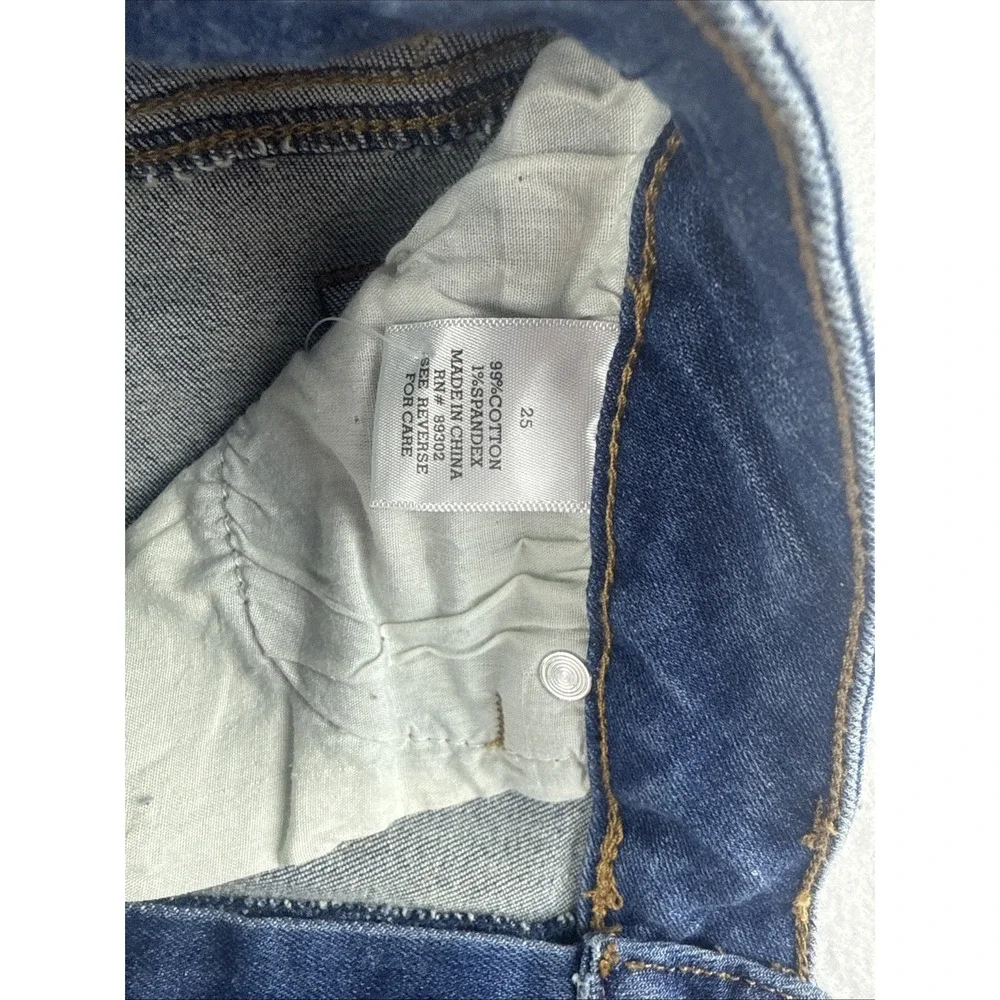 Altar'd State Distressed Denim Blue Jeans JR‎ Size 25